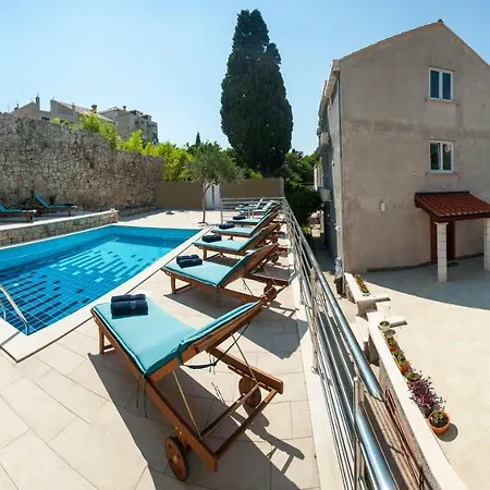 アパート California 3