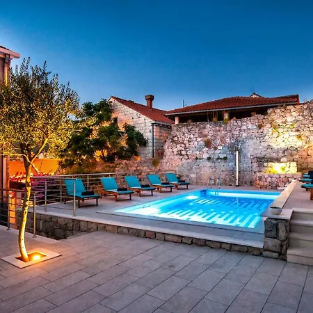 California 3 * Dubrovnik