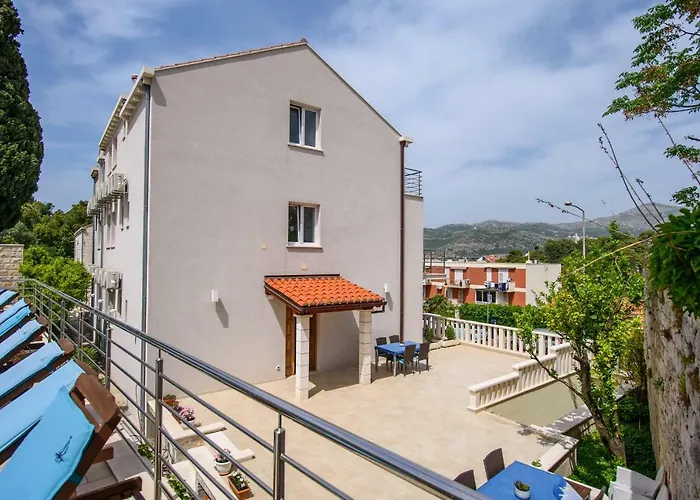 California 3 * Dubrovnik